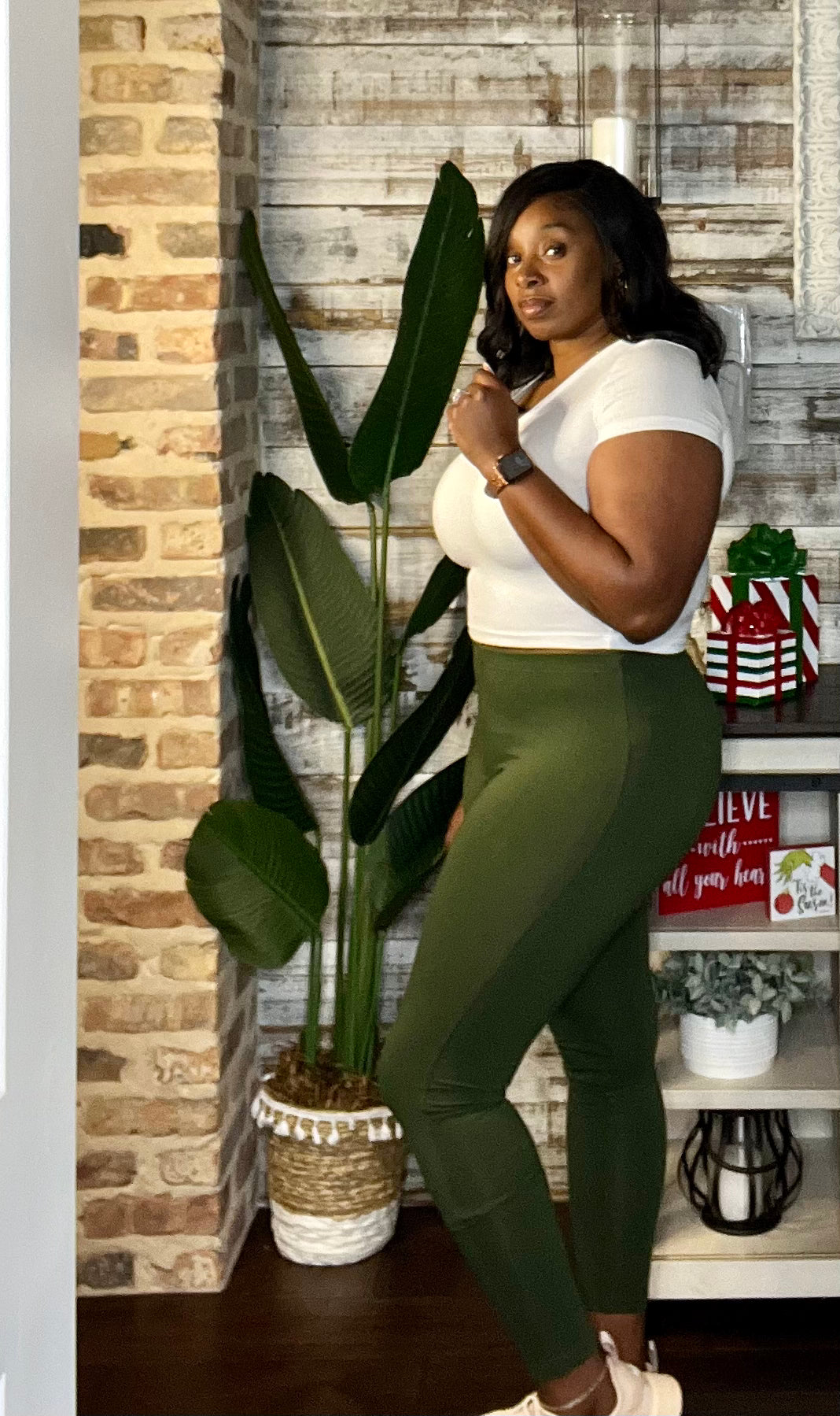 Army green tights – DiorD'LuxeBoutique